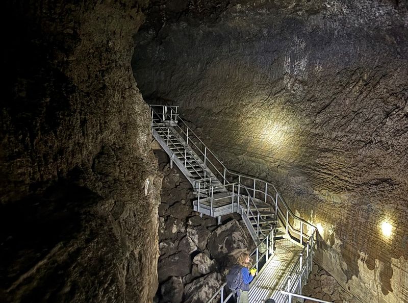 Lava River Cave — Oregon (Bend)