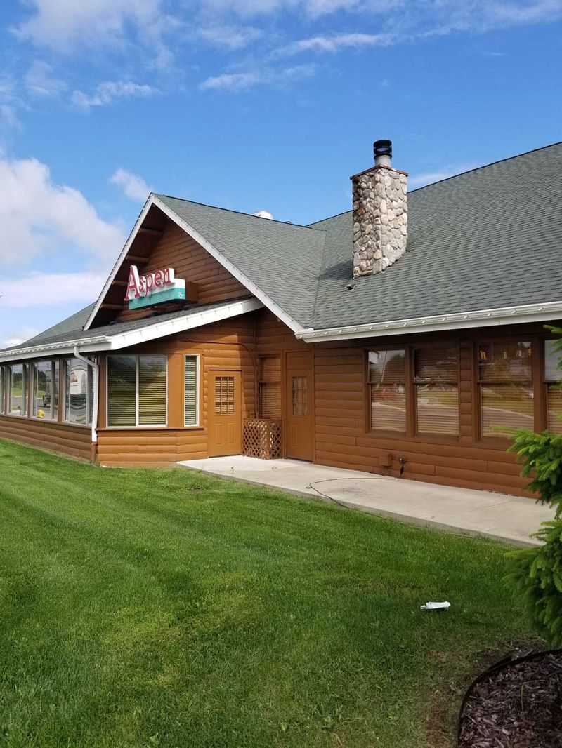 Aspen Restaurant (Macomb County, Metro Detroit)