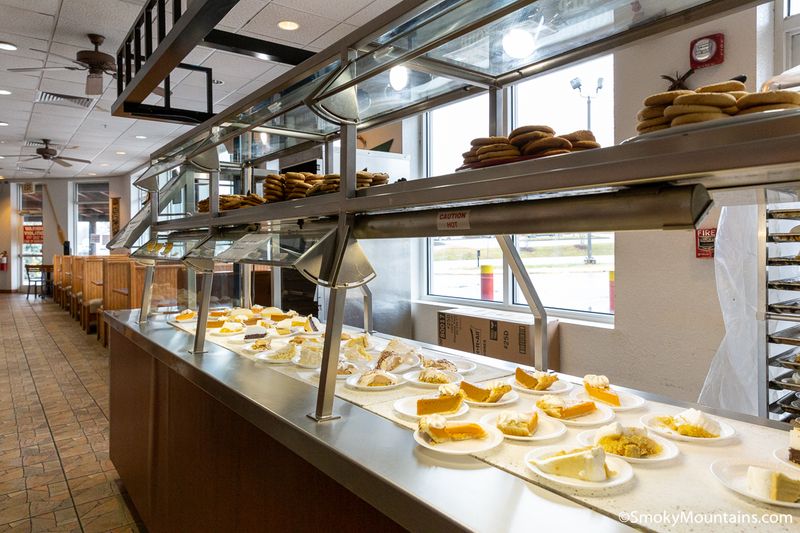 Wood Grill Buffet — Pigeon Forge