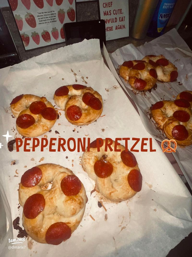 Wetzel's Pretzels — Buford