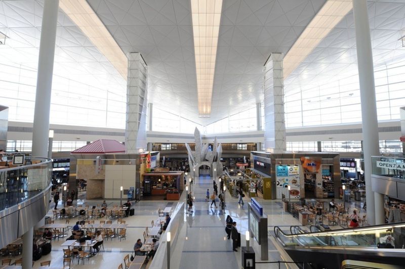 Dallas/Fort Worth International Airport (Dallas/Fort Worth, TX)
