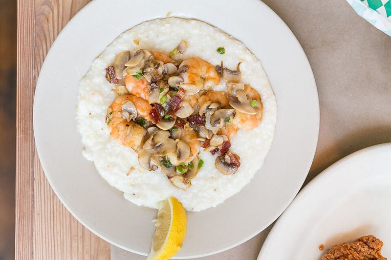 Shrimp and Grits – South Carolina