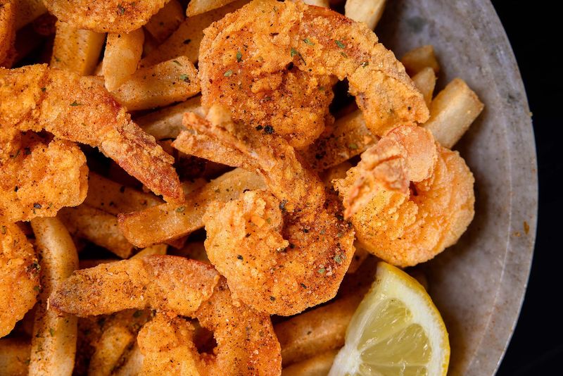 We Dat's Chicken & Shrimp (Canal St. & Riverwalk)