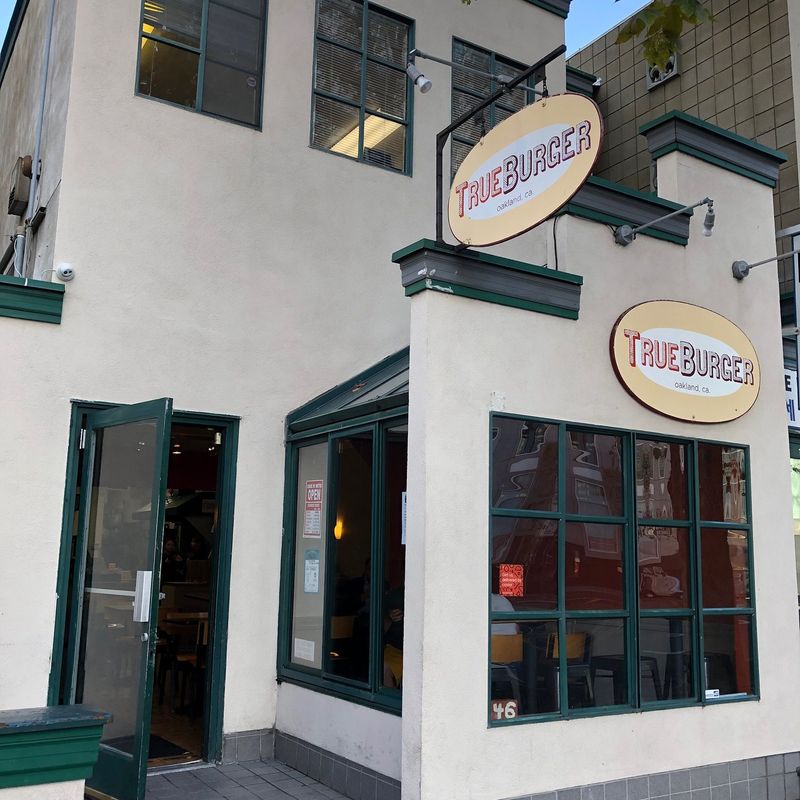 Trueburger — Oakland (Grand Ave. & Broadway)