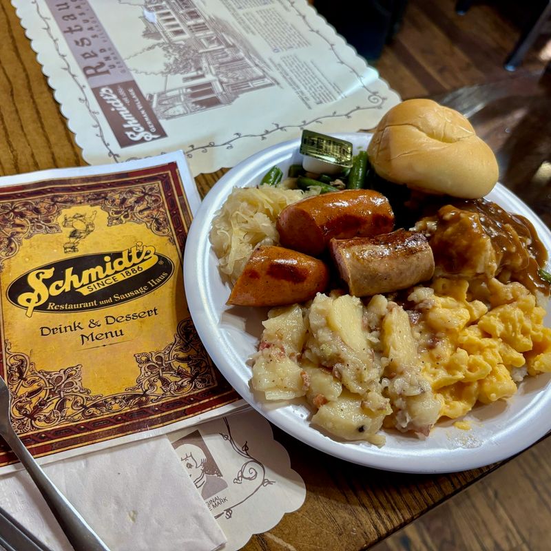 Schmidt's Sausage Haus (Autobahn Buffet) — Columbus (German Village)
