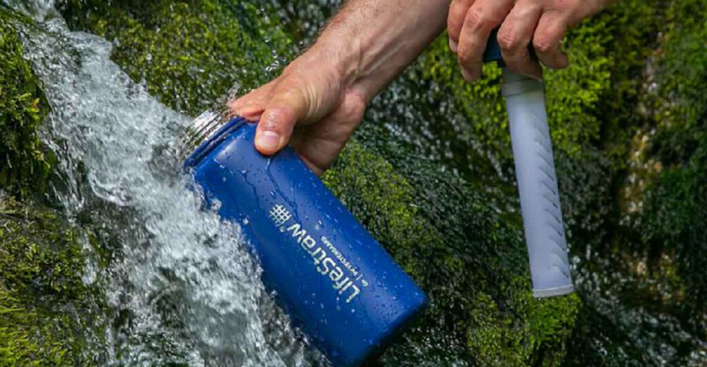 Best Insulated Water Bottles for Traveleres in 2025