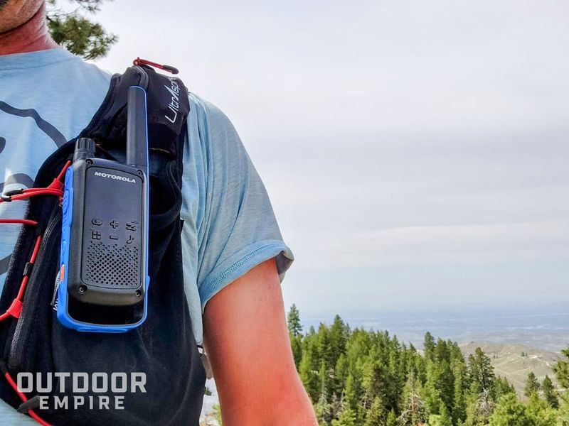 Best budget two-way radio: Motorola Talkabout T800/T802
