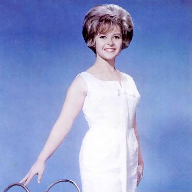 Brenda Lee (Born December 11, 1944)