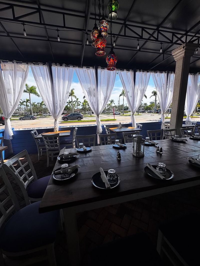 Alacati Restaurant in Hallandale Beach
