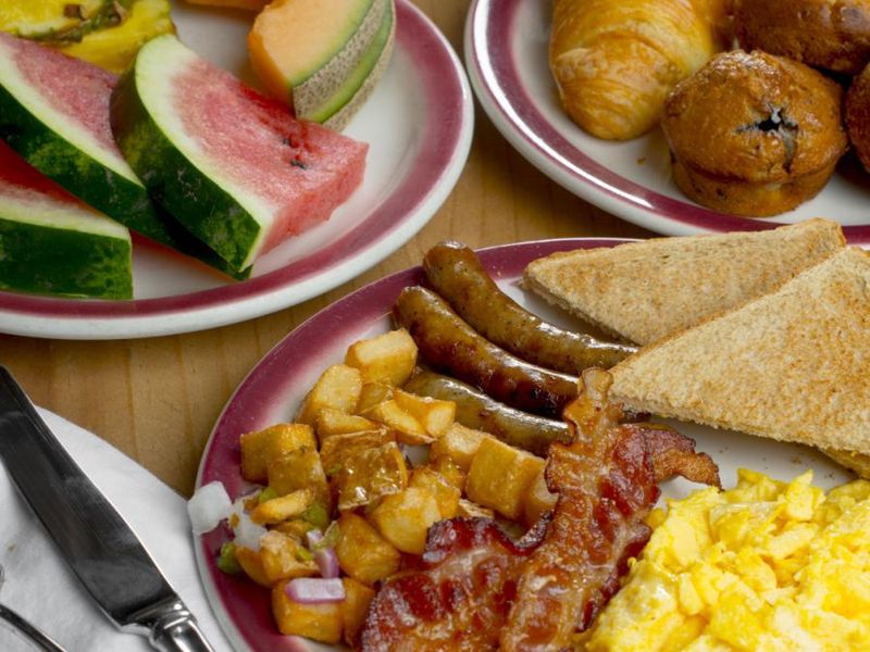 Grand Country Inn’s Buffet