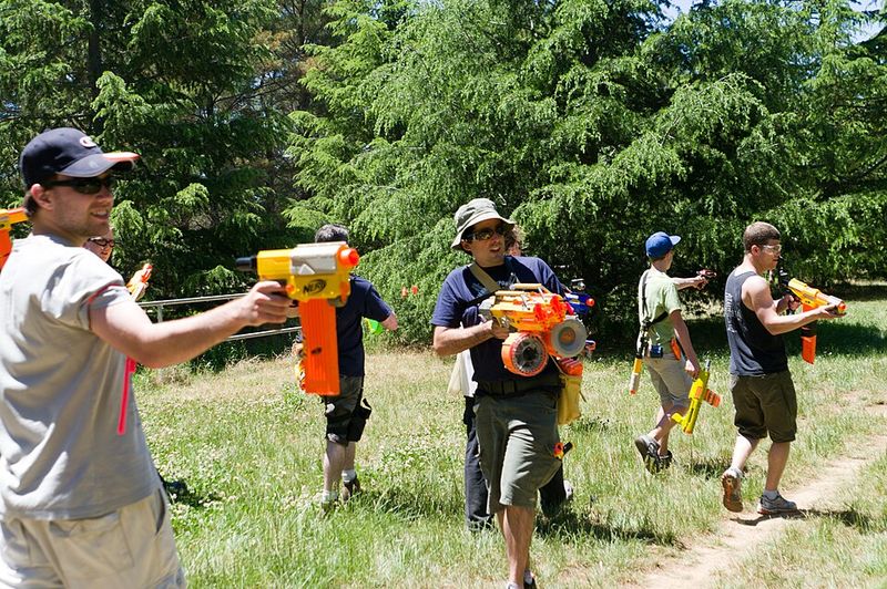 Nerf Guns (1970s–present)