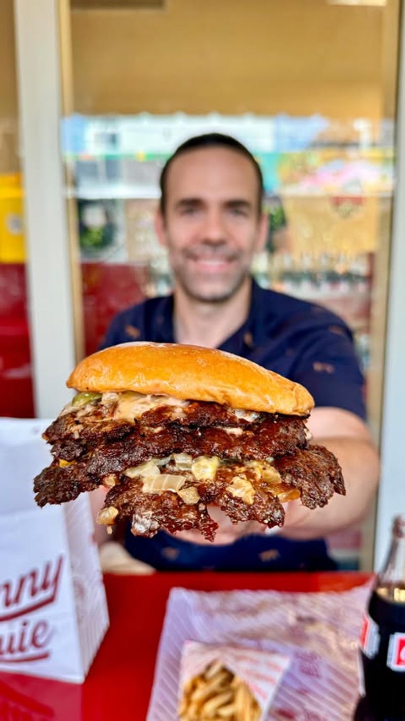 Skinny Louie (Miami) — The White-Tiled Pilgrimage Burger