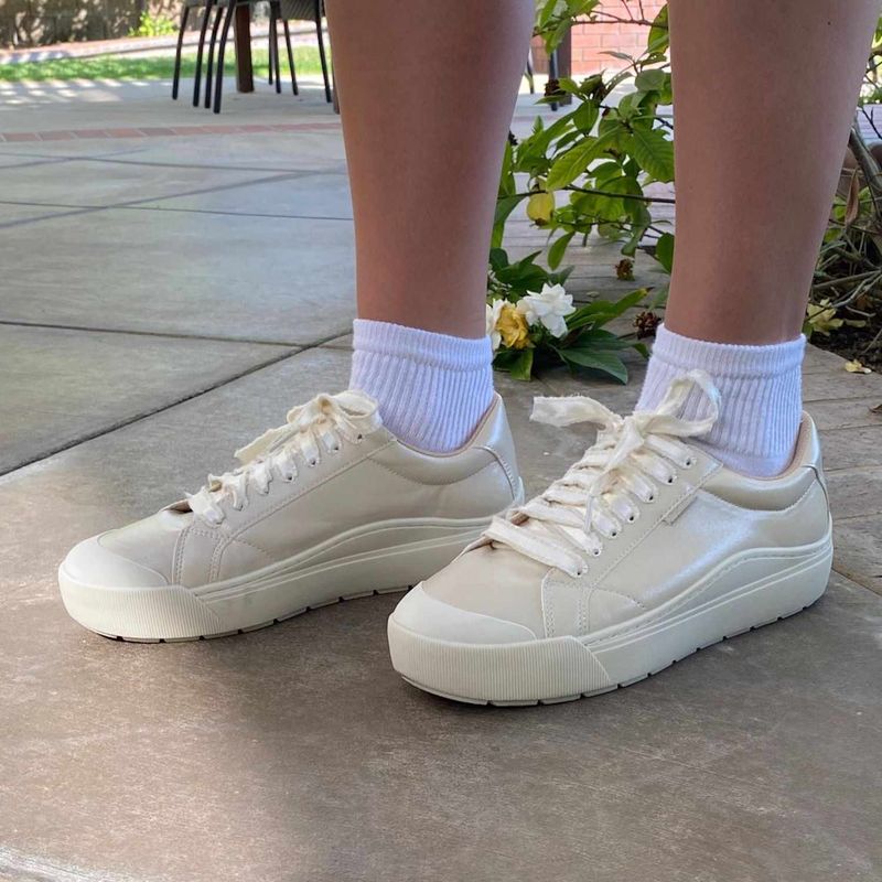 Dr. Scholl's Time Off Sneaker