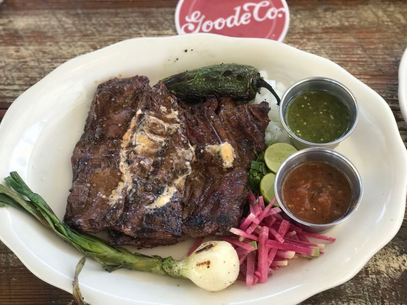 Goode Co. Armadillo Palace – Houston