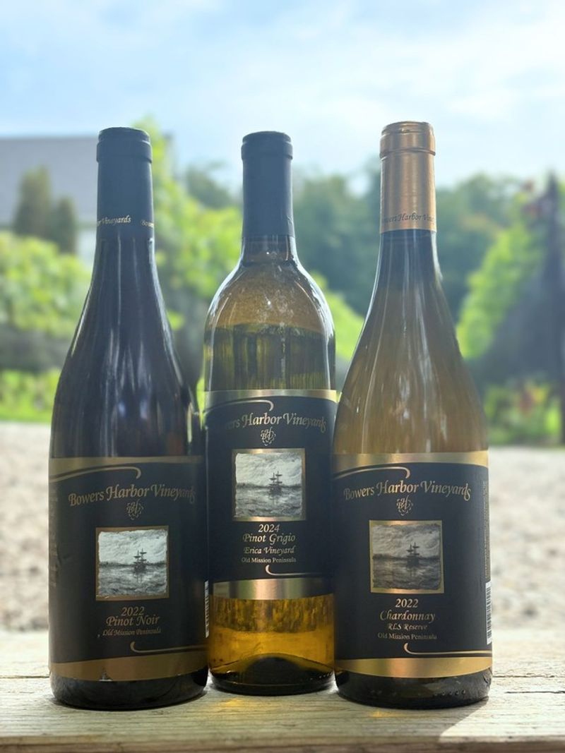 Bowers Harbor Vineyards