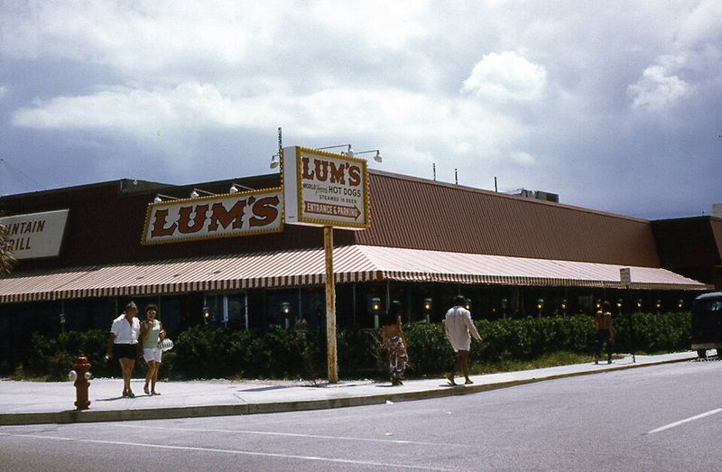 Lum's