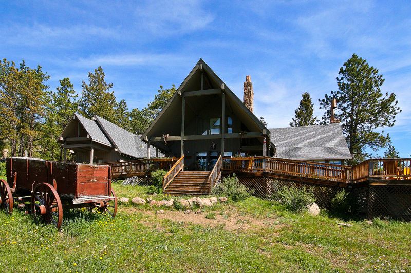 Sundance Trail Guest Ranch