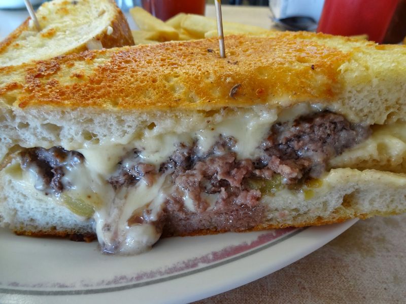 Emma Jean’s Holland Burger Café - Victorville