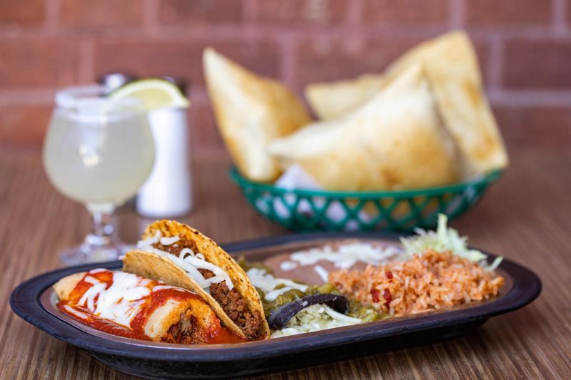 Tomasita's (Santa Fe & Albuquerque)
