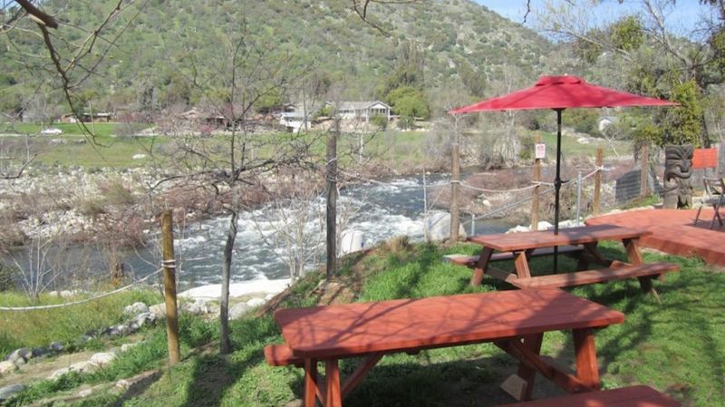 Sierra Subs and Salads - Three Rivers