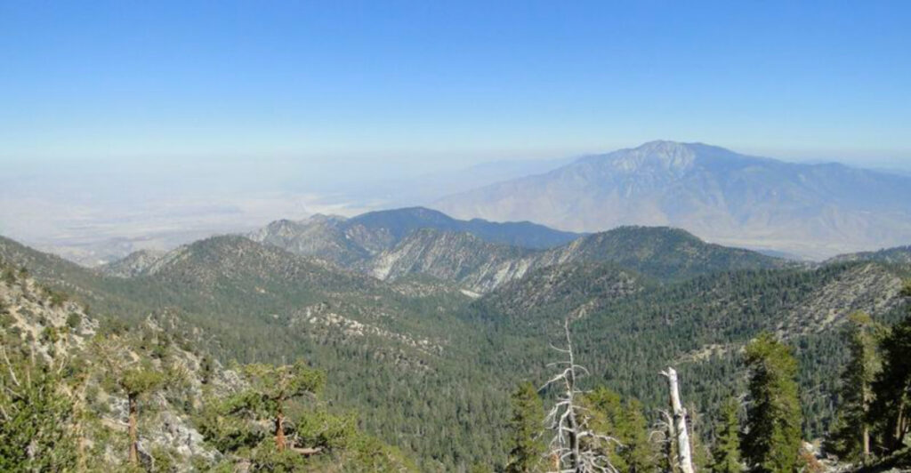 California’s Secret Mountain Escape for Stunning Fall Colors