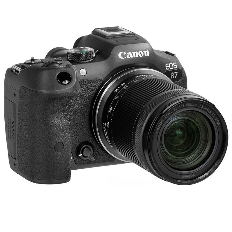 Canon EOS R7