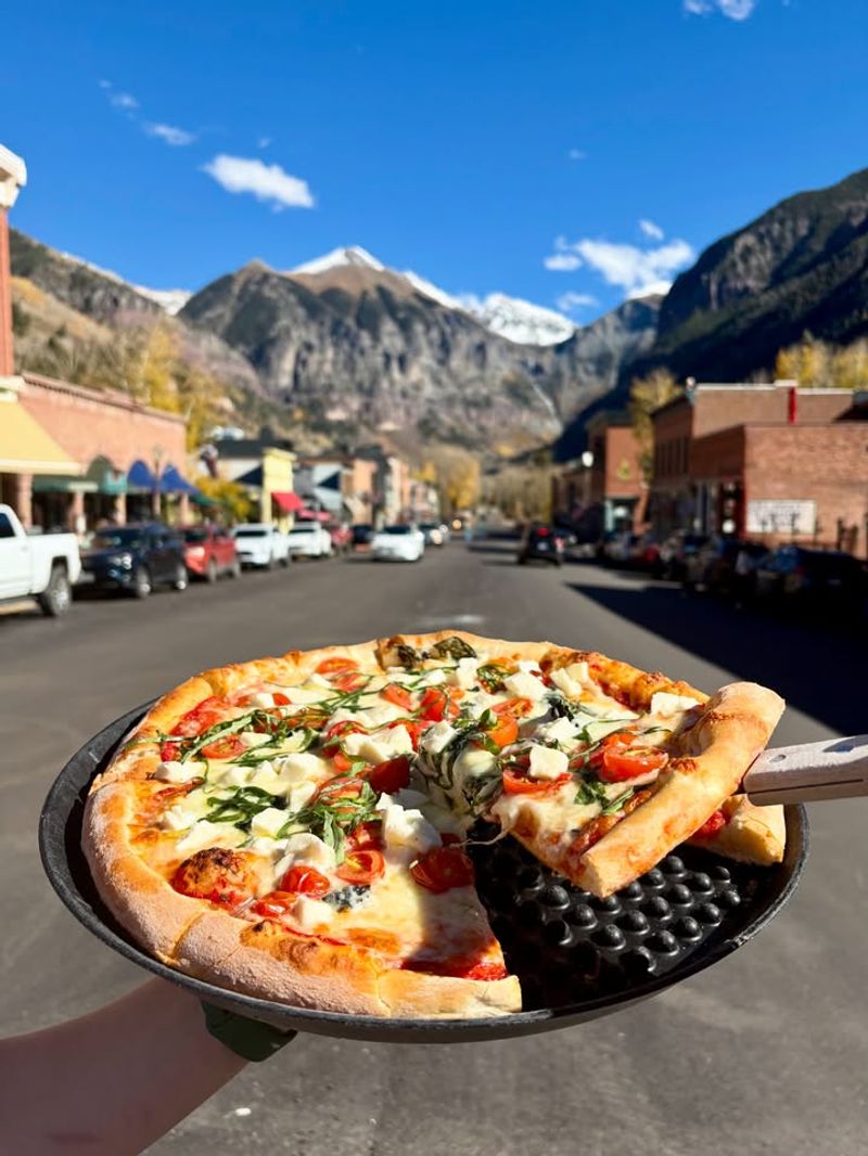 Brown Dog Pizza – Telluride