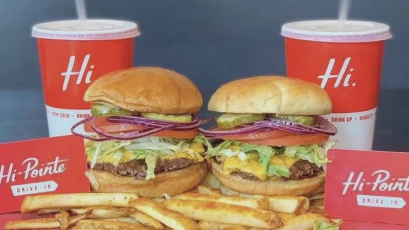 Hi-Pointe Drive-In — St. Louis (multiple locations)