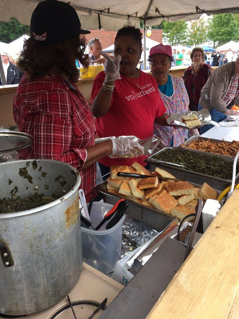 Autumn Leaves Festival — Mount Airy