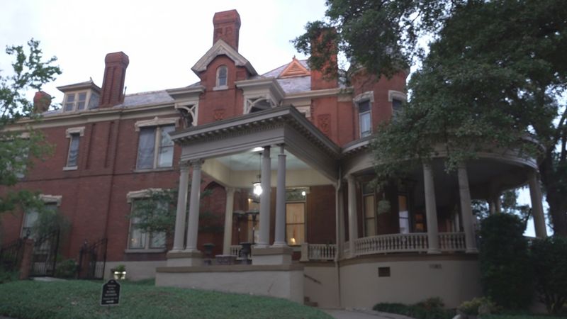 New Seasonal Spooks: Ghost-Hunting Weekends & Mansion Stays