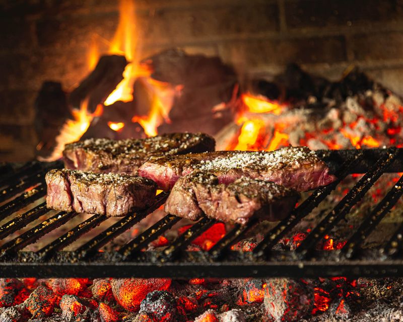 Small Local Chains & Emerging Spots
