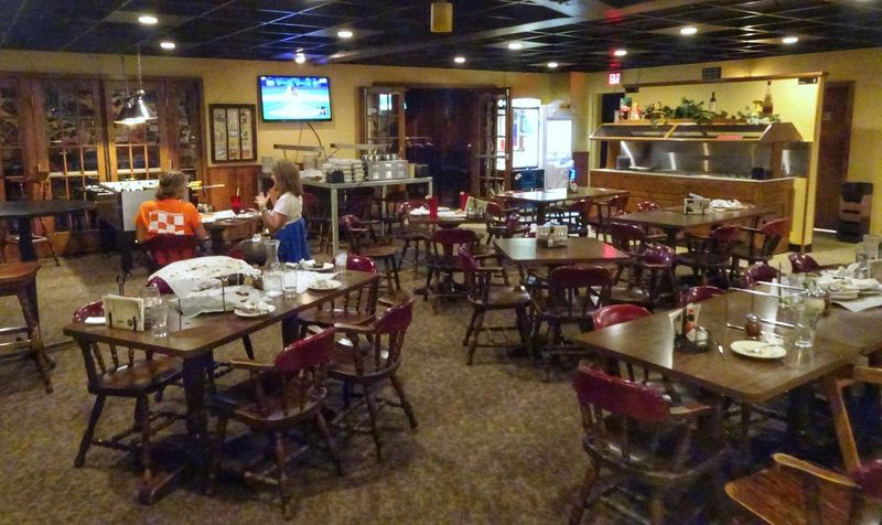 Cranky Pat’s Pizzeria - Green Bay