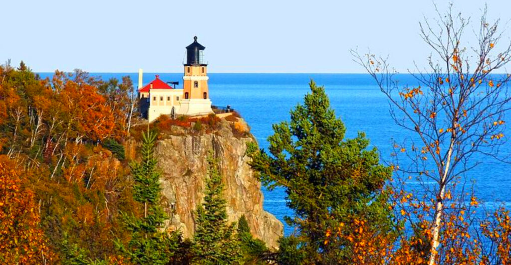 Cliffs, Colors, and a Lighthouse: The North Shore Byway’s 5 Best Stops This Autumn