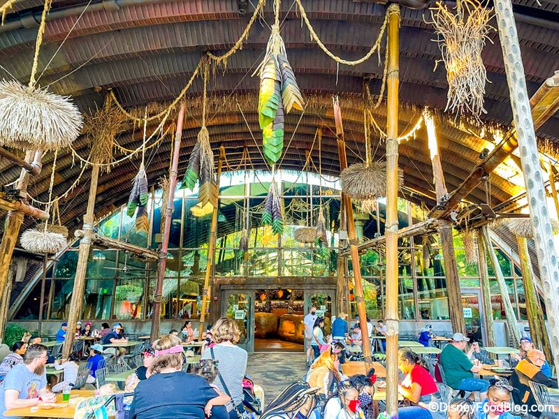 Avatar → Satu'li Canteen + Pongu Pongu (Animal Kingdom, Pandora)
