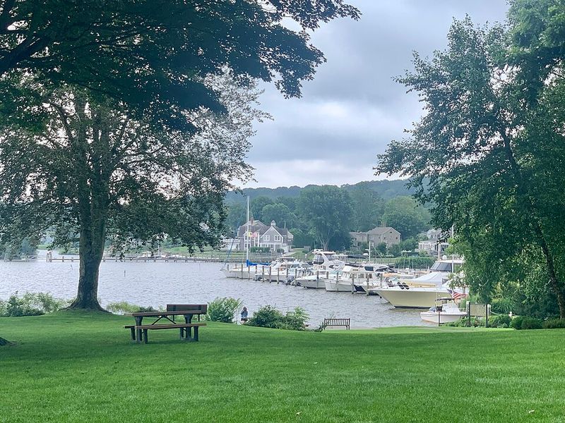 Connecticut – Essex