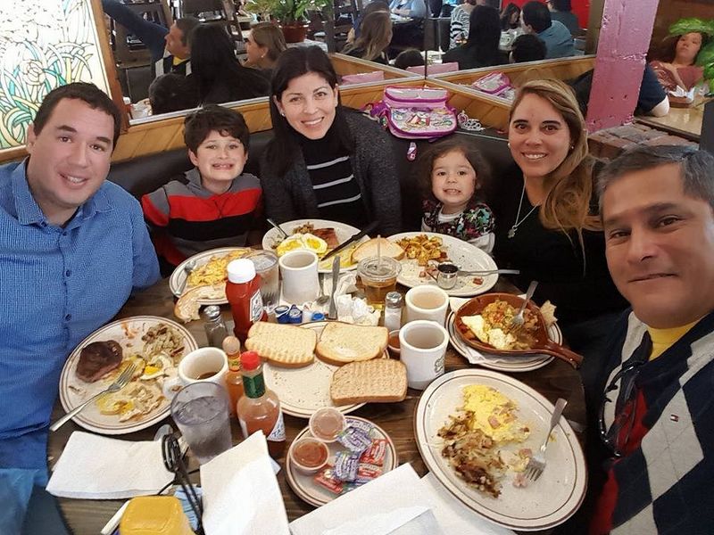 Golden Nugget Pancake House – Chicago