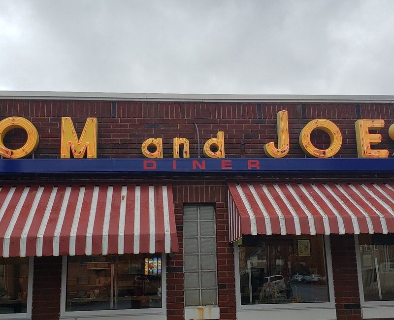 Tom & Joe's Restaurant
