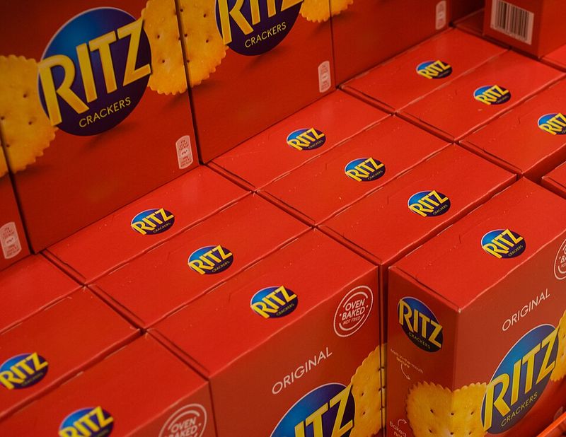 Ritz Crackers (1934)