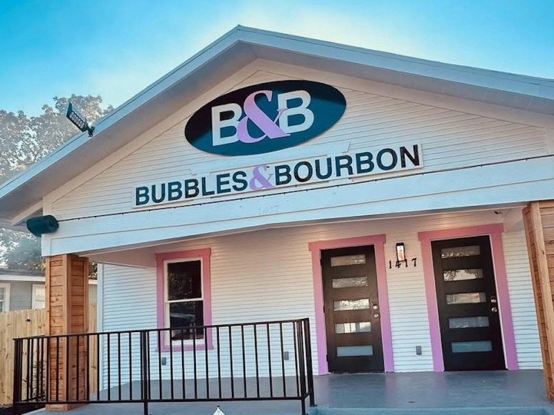 Bubbles & Bourbon – San Antonio, TX