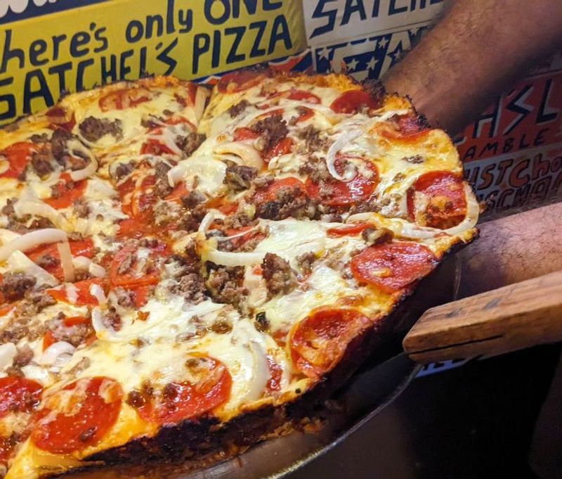 Satchel's Pizza — Gainesville