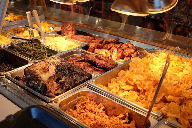 Brown's Bar-B-Que — Kingstree