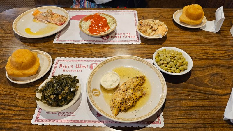 Niki’s West