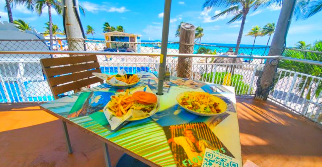 Eat Like a Local: Top Spots in Hollywood, FL for Seafood, Steaks & Global Bites