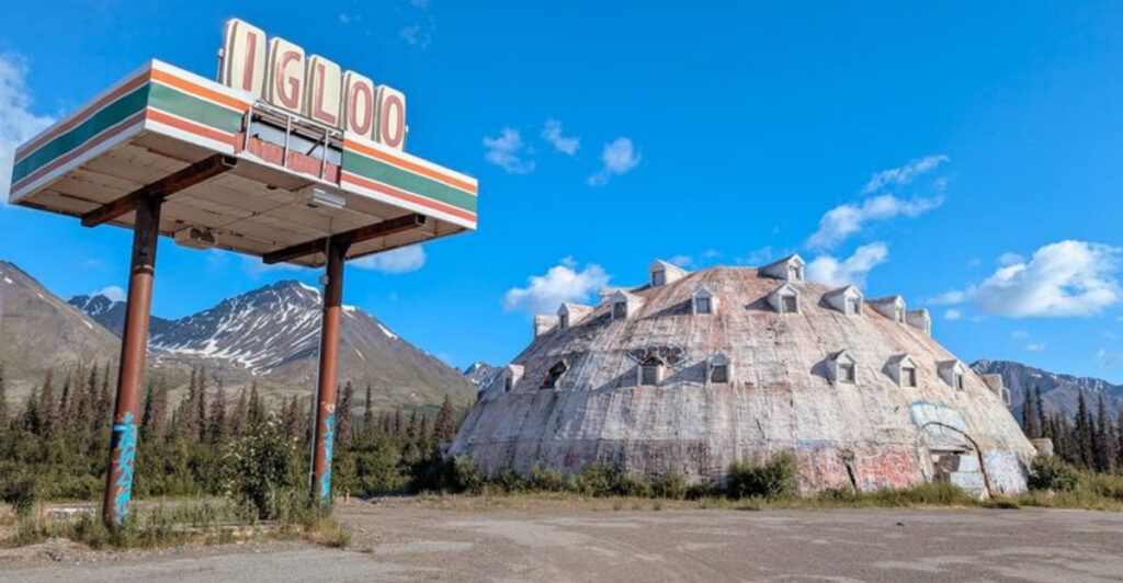 Echoes Beneath the Ice Dome: Alaska’s Forgotten Igloo City Awaits Its Dawn – 4 things about