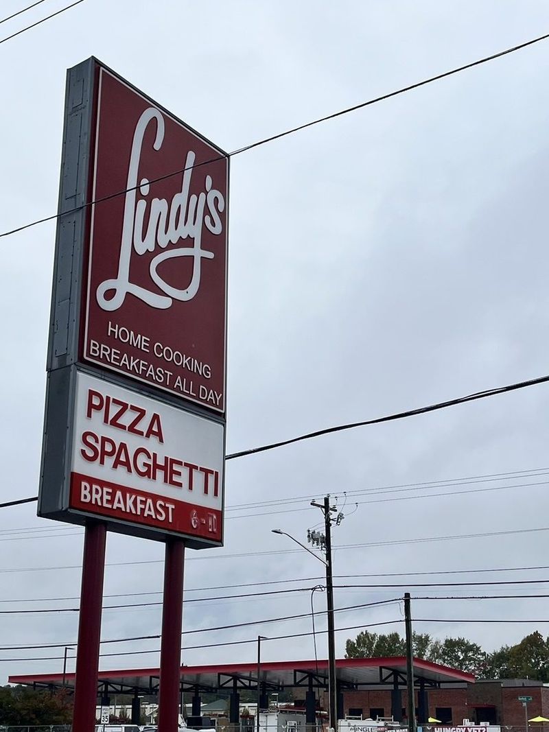 Lindy's Restaurant — Fayetteville