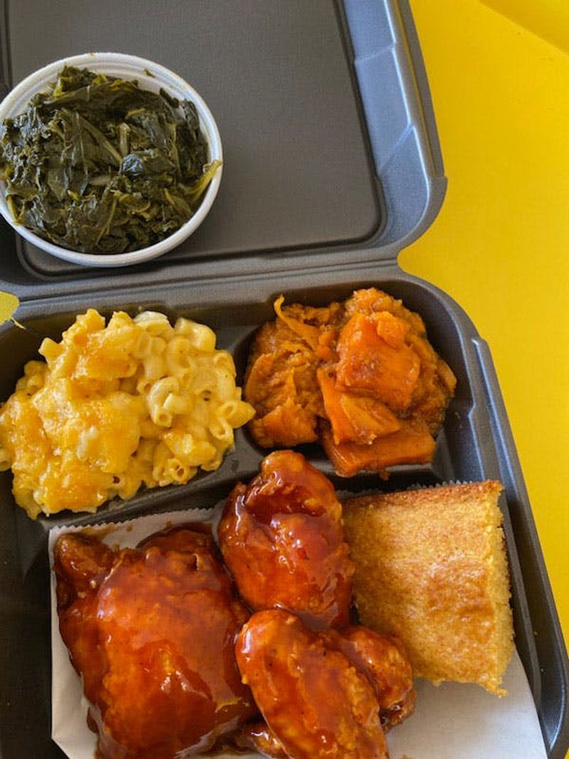 Honey J's Southern Eatery – Lexington