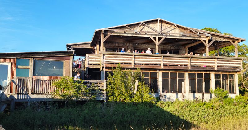 Bowen's Island Restaurant — Charleston Area