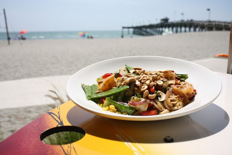 Sharky’s on the Pier – Venice