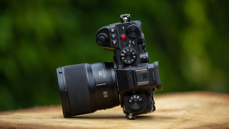 Panasonic LUMIX S5 II