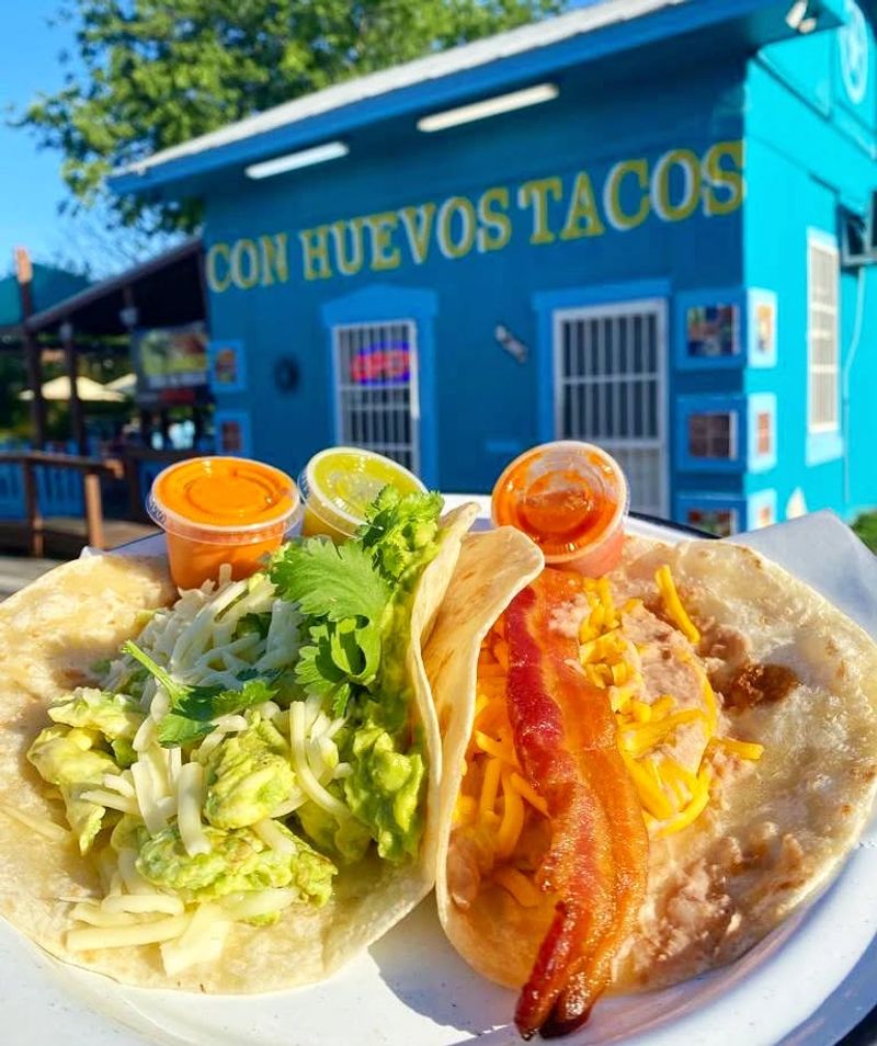 Con Huevos Tacos (San Antonio)